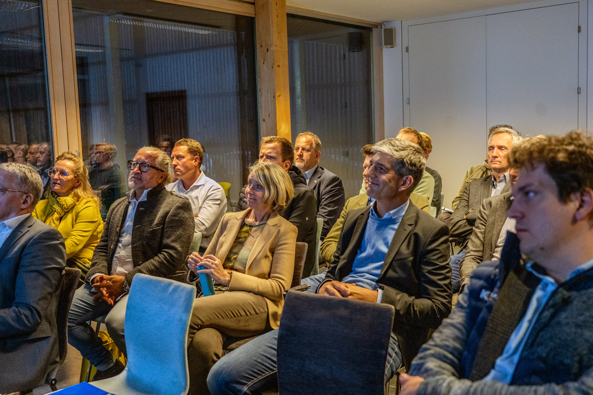 Foto vom Unternehmensbesuch und Rahmenprogramm.