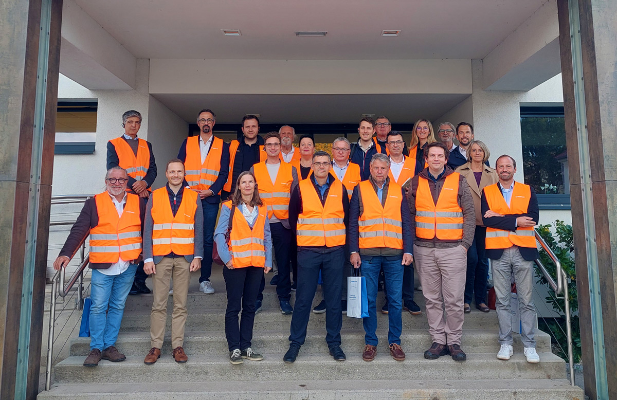 Gruppenfoto bei Unternehmerinnen und Unternehmer coachen Unternehmerinnen und Unternehmer
